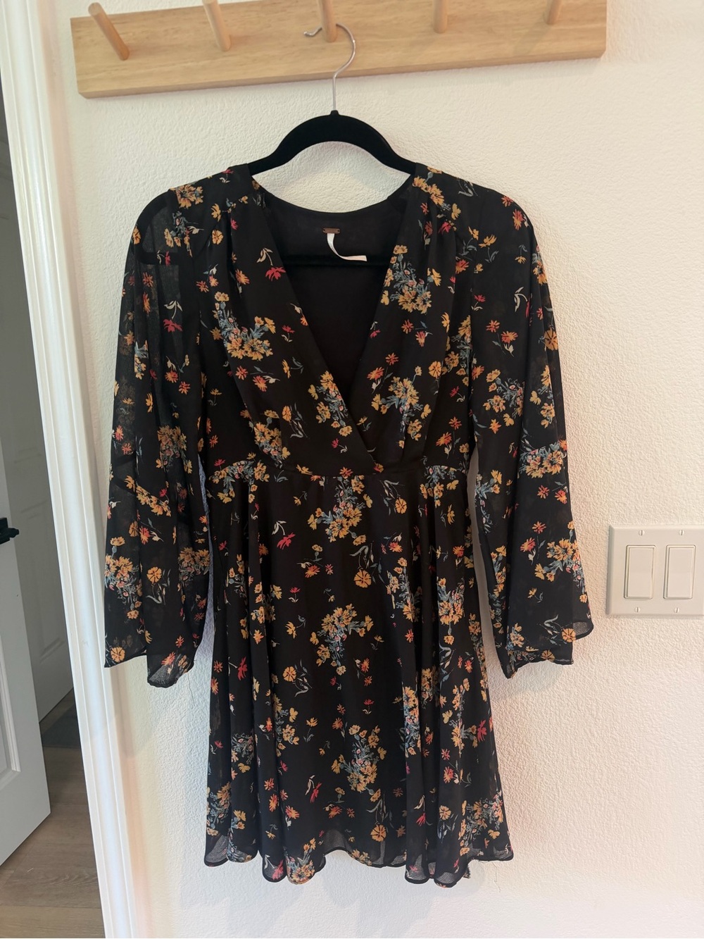 Free People Black Floral Long-Sleeve V-Neck Dress